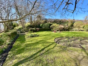 Photo 48- click for photo gallery